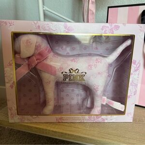 Victoria Secret Pink Love Shack Fancy dog